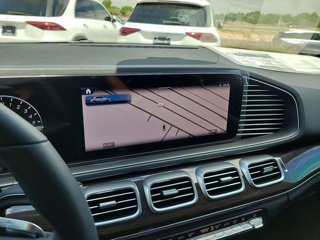 2025 Mercedes-Benz GLE GLE450E - Photo 19