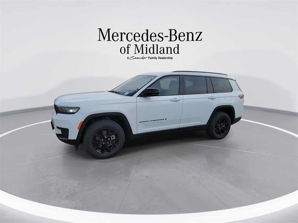 Used 2024 Jeep Grand Cherokee L Altitude SUV