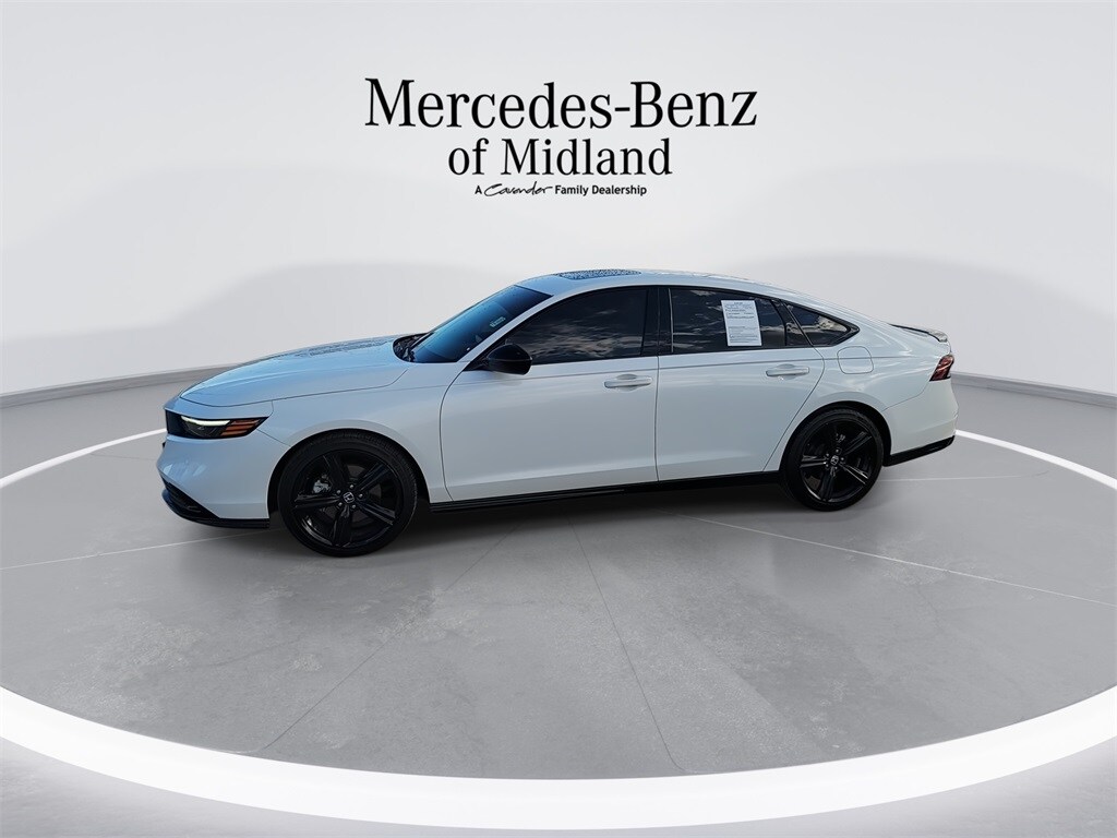 2023 Honda Accord Hybrid Sport-L photo 4