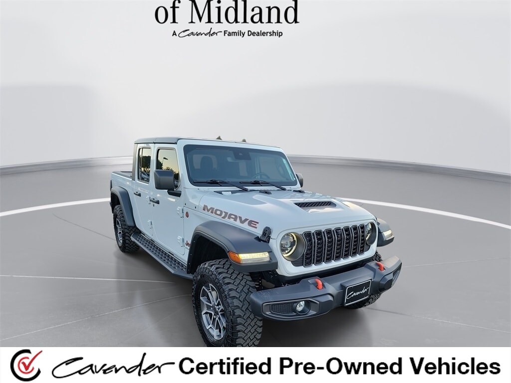 Used 2024 Jeep Gladiator Mojave Truck Crew Cab