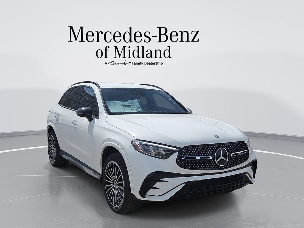 2026 Mercedes-Benz GLC