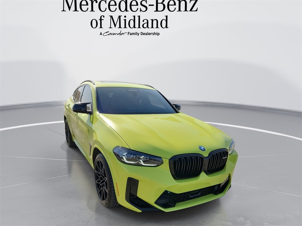2024 BMW X4 M Base's photo