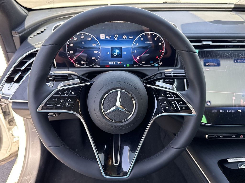2026 Mercedes-Benz E-Class E350 - Photo 21