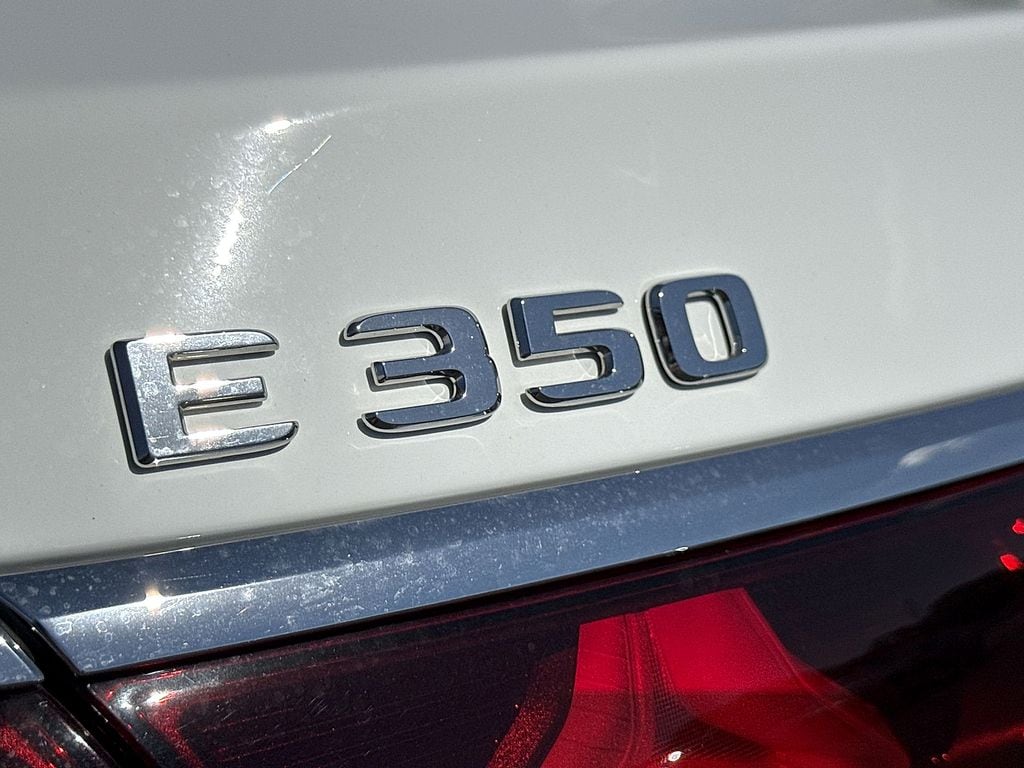 2026 Mercedes-Benz E-Class E350 - Photo 10