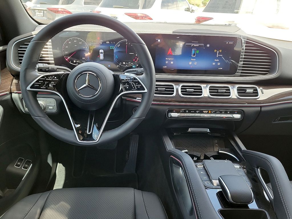 2025 Mercedes-Benz GLE GLE450E - Photo 14