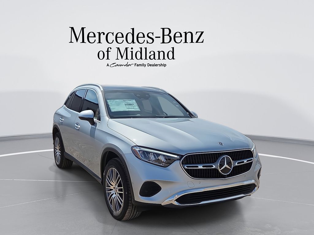 2026 Mercedes-Benz GLC