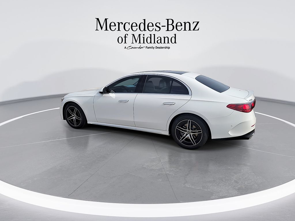 2026 Mercedes-Benz E-Class E350 - Photo 6