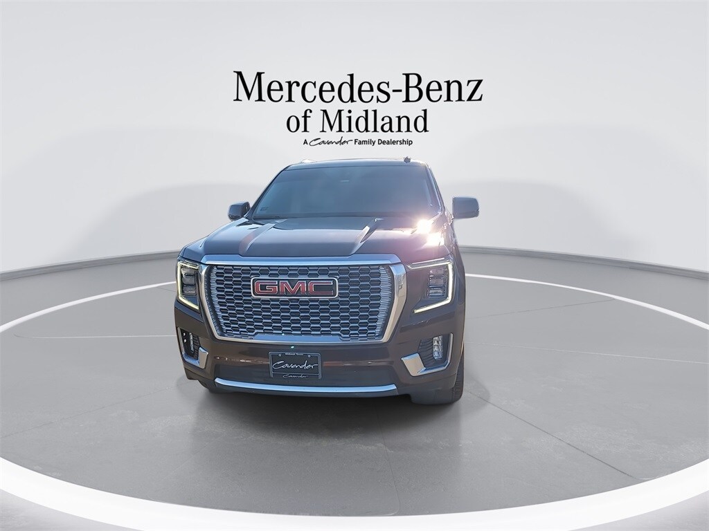 2022 Gmc Yukon Denali photo 3