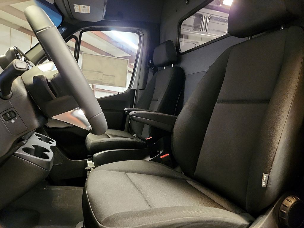 2025 Mercedes-Benz Sprinter Cargo Van Base - Photo 8
