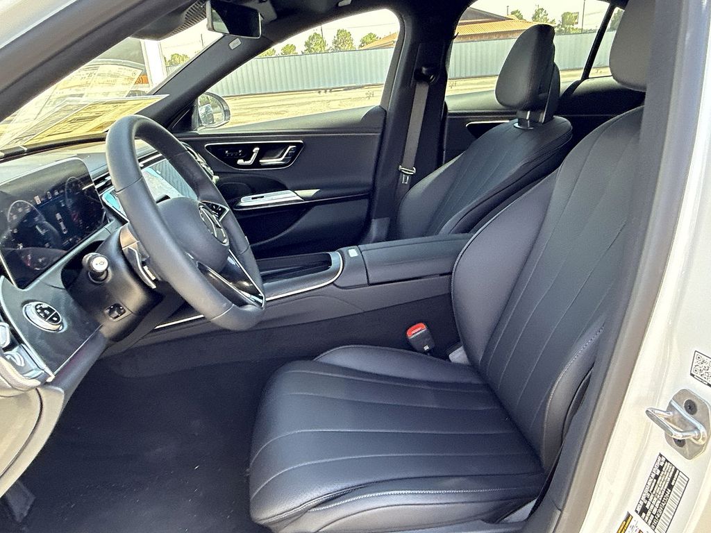 2026 Mercedes-Benz E-Class E350 - Photo 16