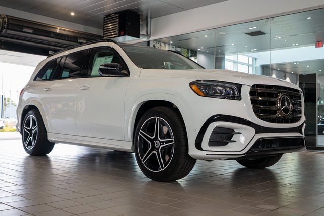 2026 Mercedes-Benz GLS Base