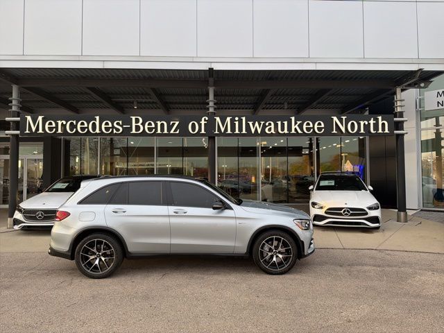 2022 Mercedes-Benz GLC