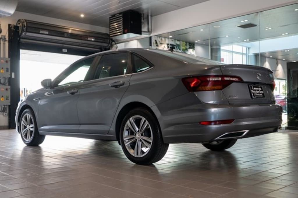 Used 2019 Volkswagen Jetta R-Line Sedan