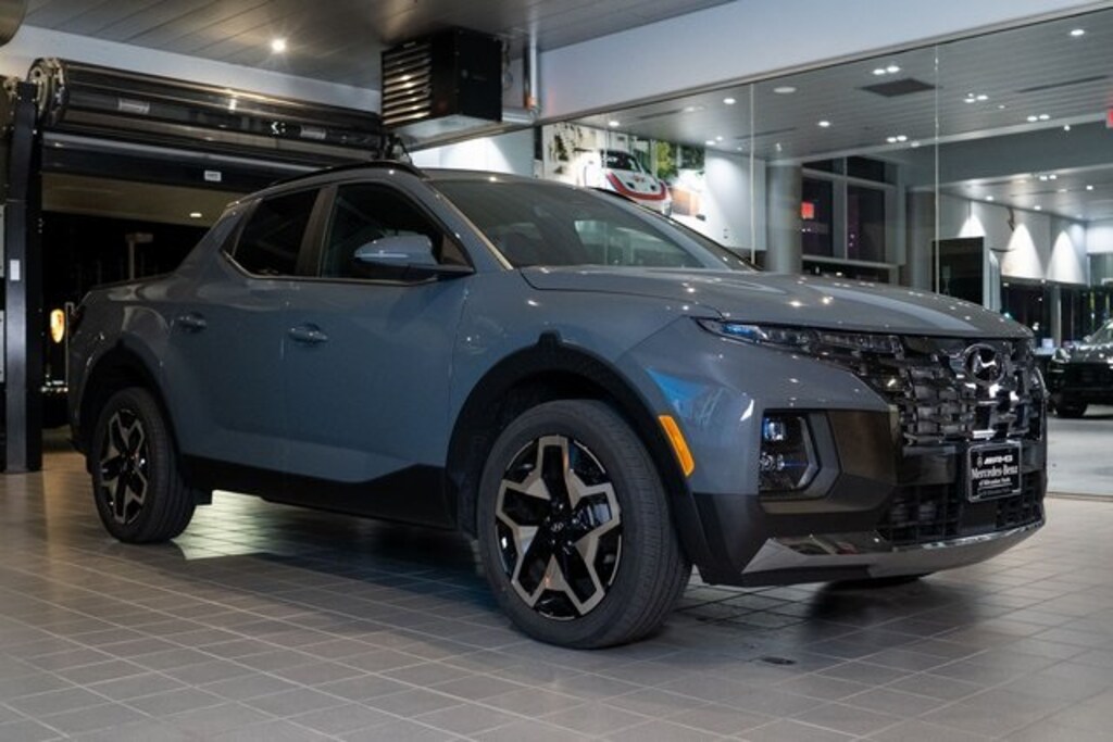 Used 2023 Hyundai Santa Cruz Limited Truck