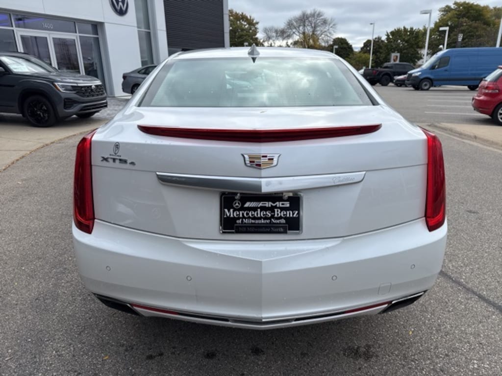 Used 2016 Cadillac XTS Luxury Sedan