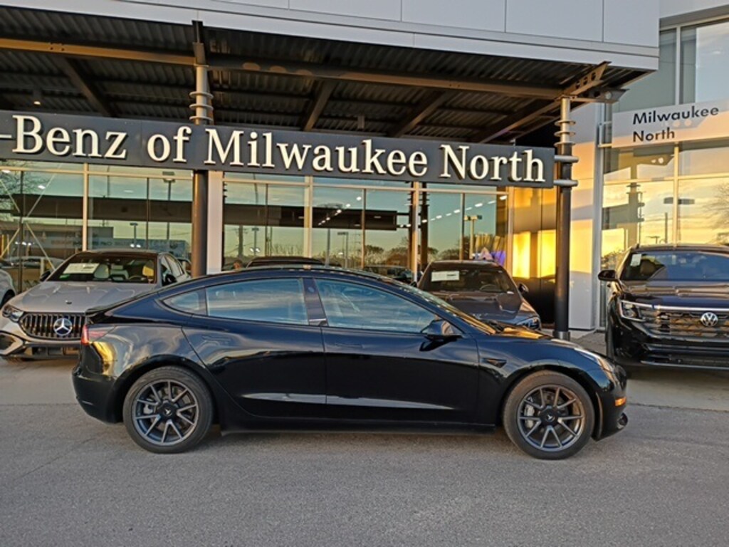 Used 2021 Tesla Model 3 Standard Range Plus Sedan