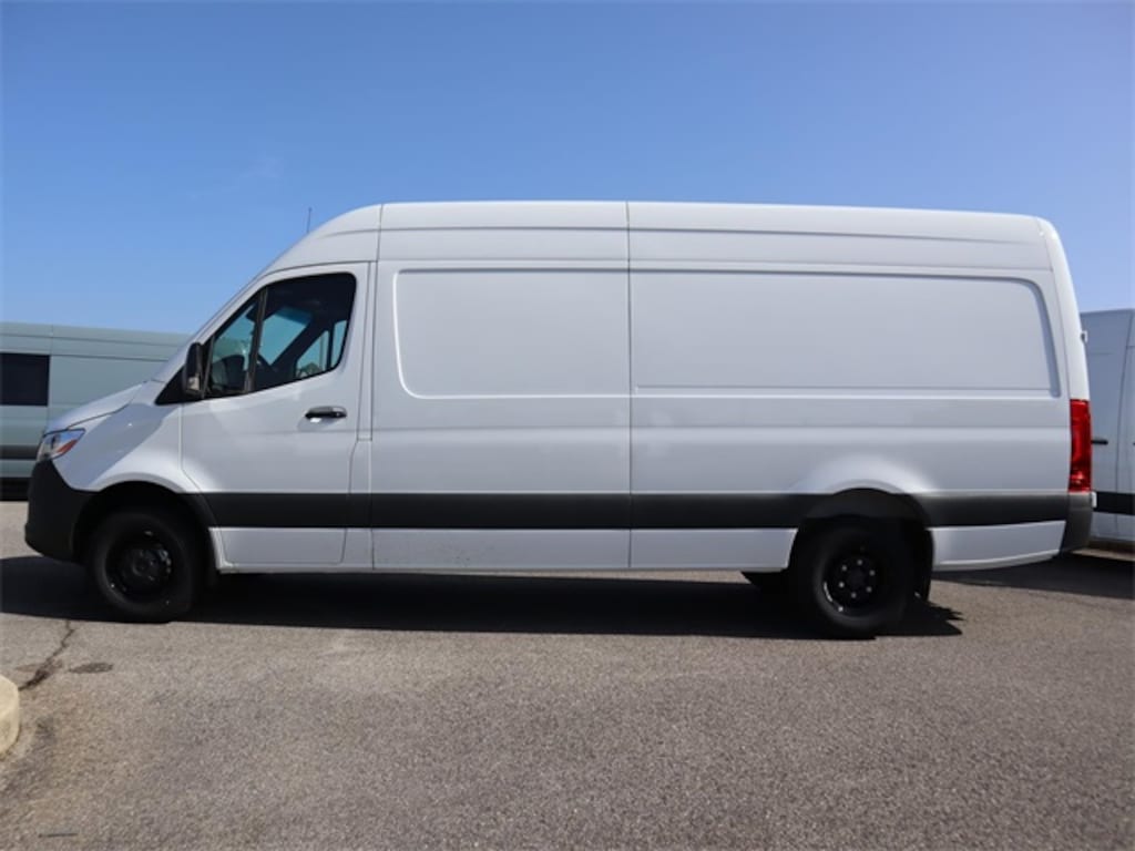 New 2024 Mercedes-Benz Sprinter 3500 Cargo 170 WB Van Cargo Van