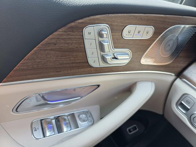 2026 Mercedes-Benz GLE GLE580 - Photo 14