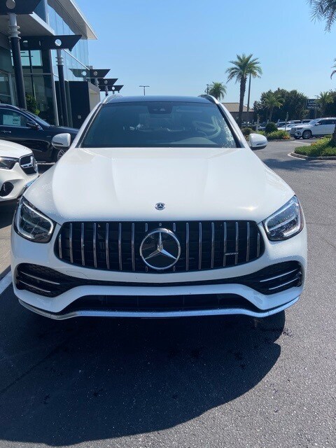 2022 Mercedes Benz GLC 43 AMG photo 2