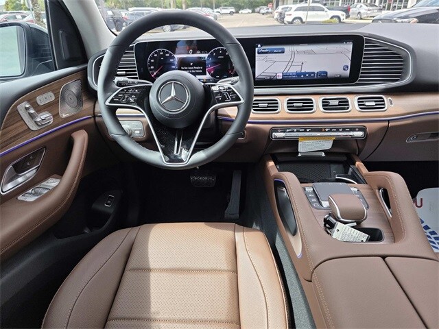 2026 Mercedes Benz GLE 450 4MATIC photo 3