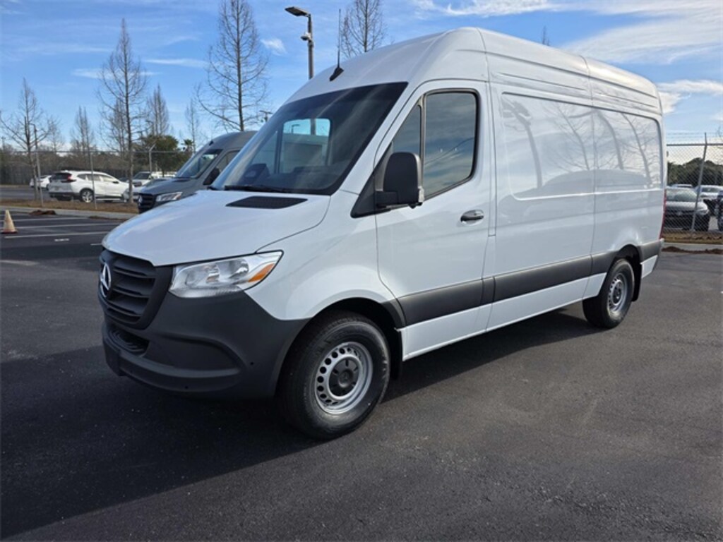 New 2026 Mercedes-Benz Sprinter 2500 Cargo 144 WB Van Cargo Van