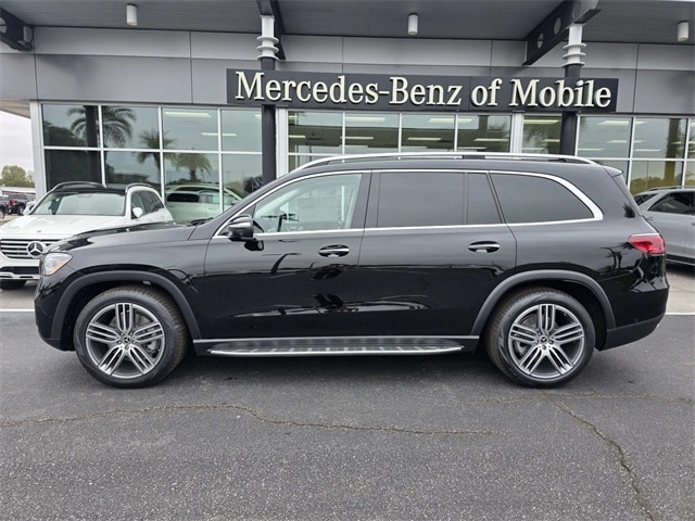 2026 Mercedes-Benz GLS Base's photo