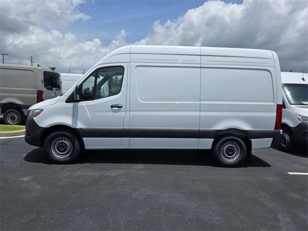 New 2025 Mercedes-Benz Sprinter 2500 Cargo 144 WB Van Cargo Van