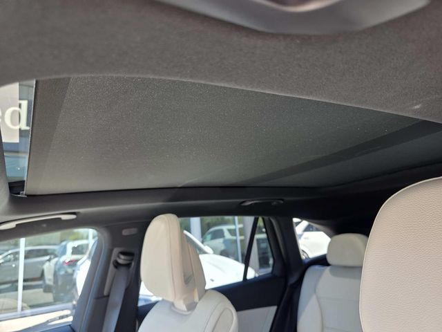2026 Mercedes-Benz GLC Base - Photo 8