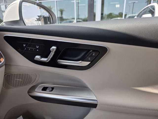 2025 Mercedes-Benz GLC Base - Photo 15
