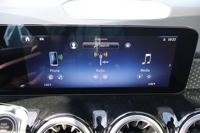 2025 Mercedes-Benz GLB Base - Photo 8