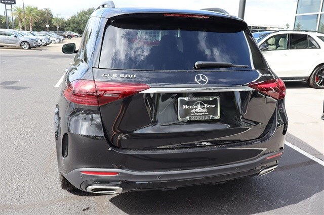 2025 Mercedes Benz GLE 580 photo 3