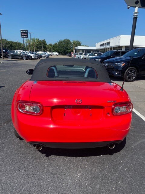2012 Mazda MX-5 Miata Miata Touring photo 4