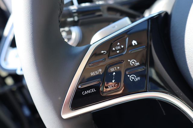 2025 Mercedes-Benz E-Class E350 - Photo 11