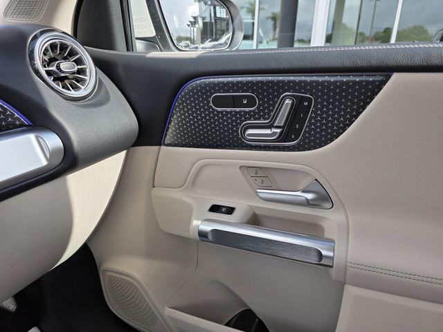 2025 Mercedes-Benz GLB Base - Photo 14