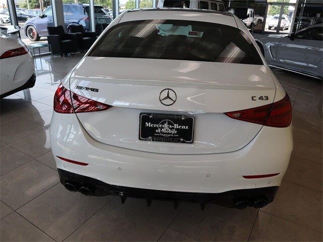 2024 Mercedes Benz C 43 AMG photo 3