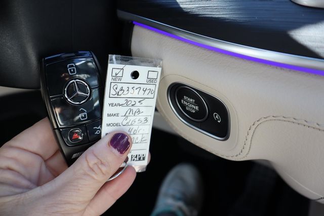 2025 Mercedes-Benz GLE AMG GLE 53 - Photo 11