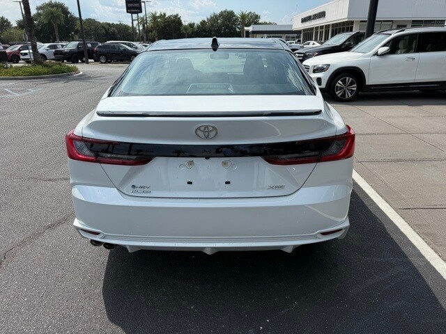 2025 Toyota Camry XSE photo 3