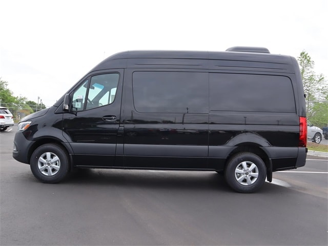 2024 Mercedes-Benz Sprinter 2500 Cargo Van 