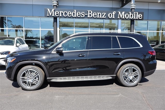 2025 Mercedes-Benz GLS Base's photo