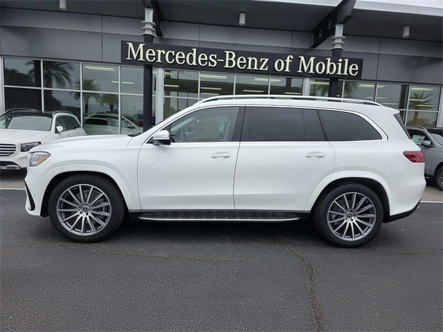2026 Mercedes-Benz GLS Base's photo