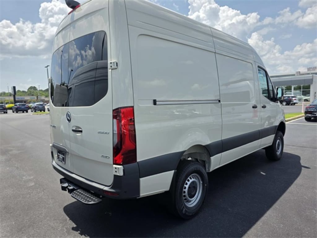 New 2025 Mercedes-Benz Sprinter 2500 Cargo 144 WB Van Cargo Van