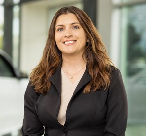Staff member Heather Lakin from 918f519f302b