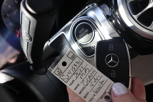 2025 Mercedes-Benz GLB Base - Photo 12