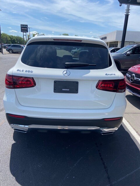 2022 Mercedes Benz GLC 300 4MATIC photo 3