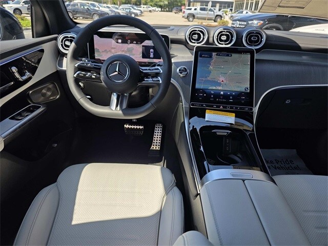 2026 Mercedes Benz GLC 300 4MATIC photo 4