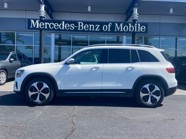 2025 Mercedes-Benz GLB GLB 250's photo
