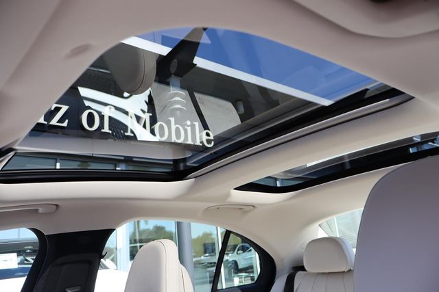 2025 Mercedes-Benz E-Class E350 - Photo 6