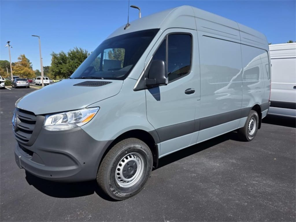 New 2026 Mercedes-Benz Sprinter 2500 Cab Chassis 144 WB Van Cargo Van