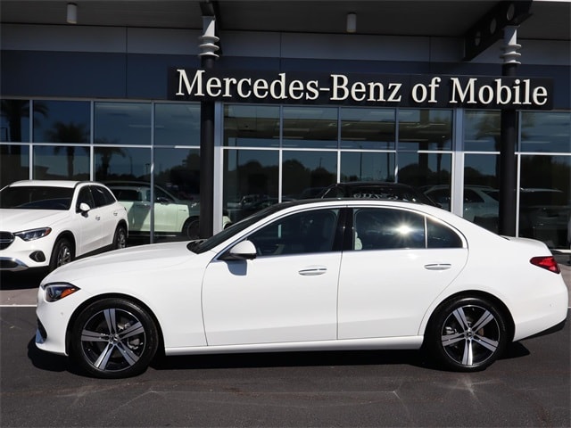 2025 Mercedes-Benz C-Class Sedan C 300's photo