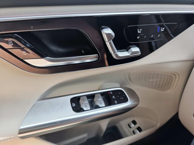 2025 Mercedes-Benz GLC Base - Photo 14